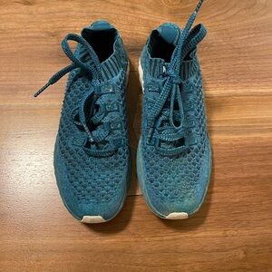 Nobull knit runners